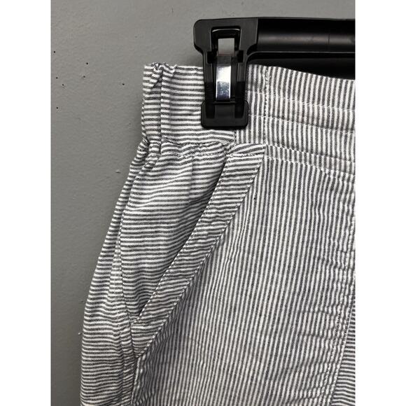 Talbots Linen shorts Womens XS Gray White Striped Drawstring Pull On Pockets - Picture 8 of 8